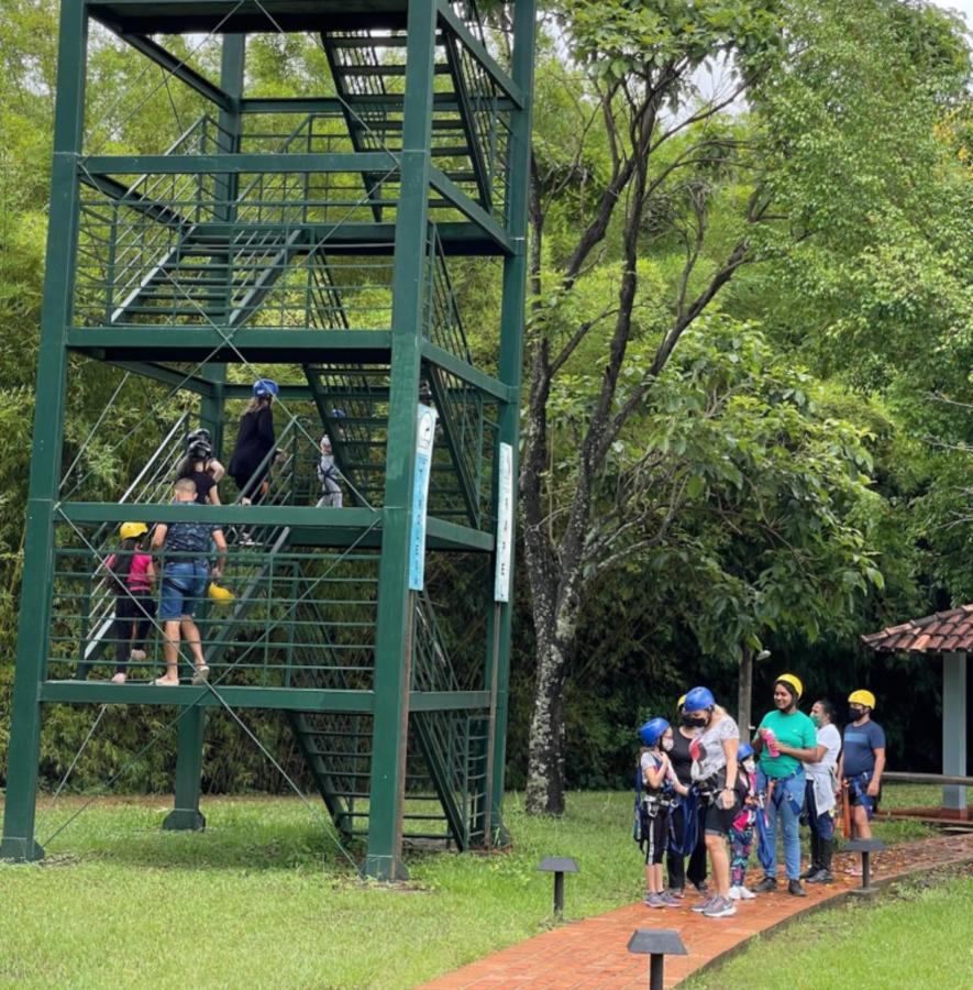 Sertao Veredas Hotel Fazenda Paraopeba Екстериор снимка