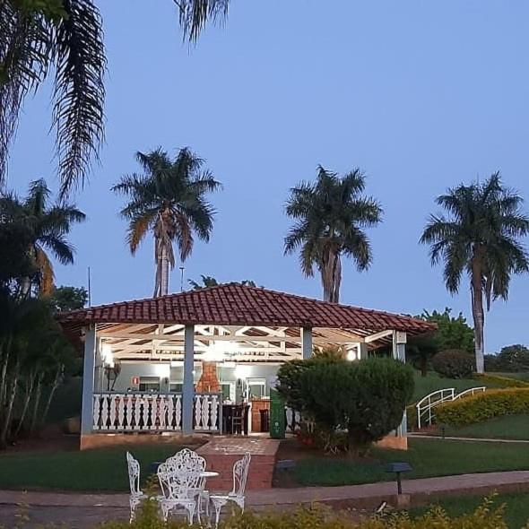 Sertao Veredas Hotel Fazenda Paraopeba Екстериор снимка